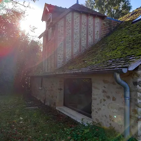 Rêves De Gamins De Gauche, 4 Couchages Dans De Campagne La Camusière, Proche Du Pôle Européen Et Du Circuit Des 24h *