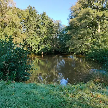 Rêves De Gamins De Gauche, 4 Couchages Dans De Campagne La Camusière, Proche Du Pôle Européen Et Du Circuit Des 24h * Champagne (Sarthe)