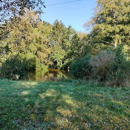 Rêves De Gamins De Gauche, 4 Couchages Dans De Campagne La Camusière, Proche Du Pôle Européen Et Du Circuit Des 24h Champagne (Sarthe)